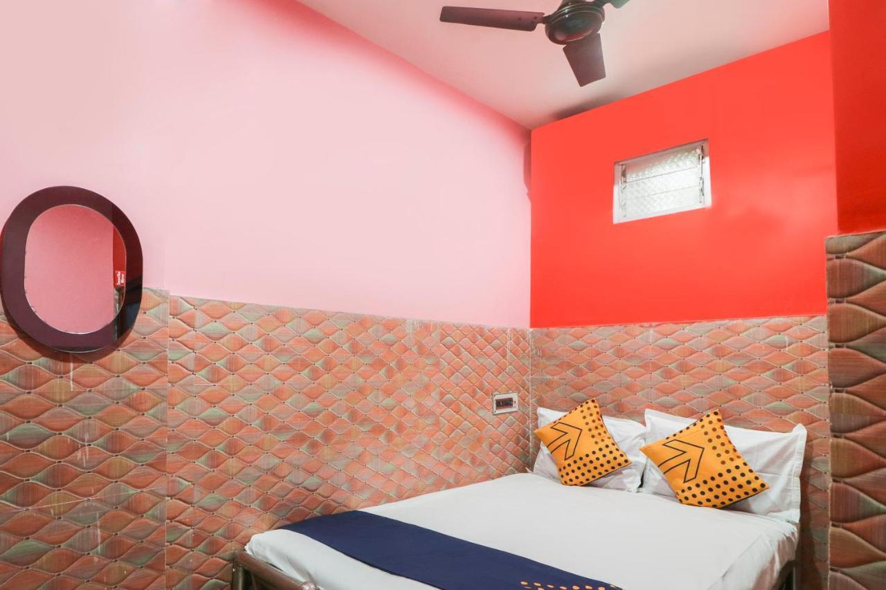 Spot On 49584 Asmi Hotel Hugli-Chinsurah Exterior photo