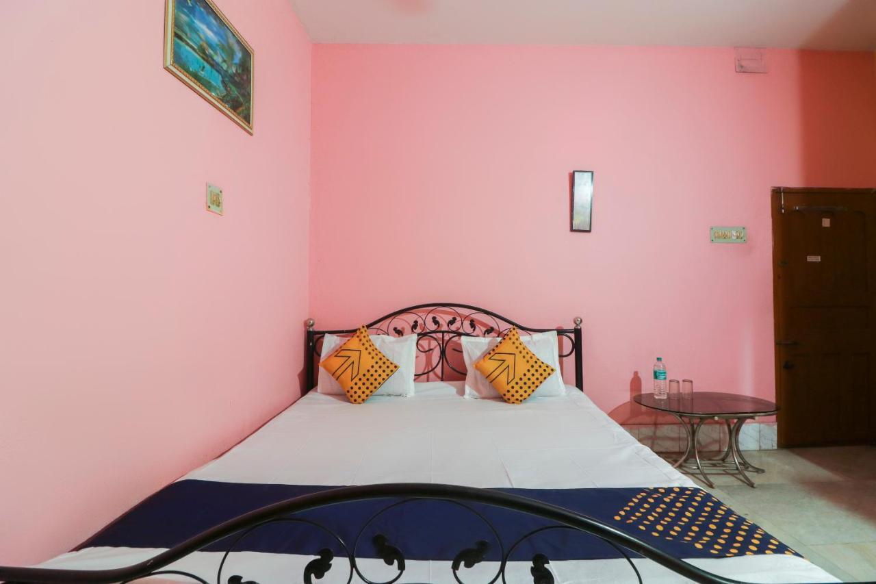 Spot On 49584 Asmi Hotel Hugli-Chinsurah Exterior photo