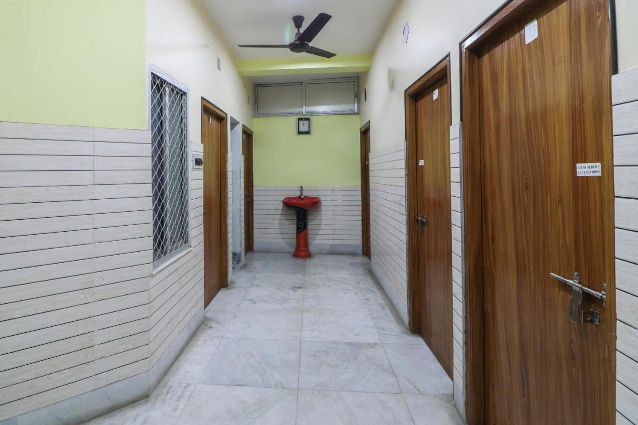 Spot On 49584 Asmi Hotel Hugli-Chinsurah Exterior photo
